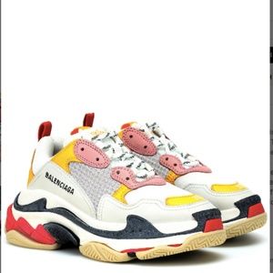 balenciaga triple s pink and white